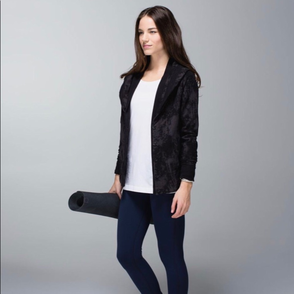 Lululemon Cardigan Size 6